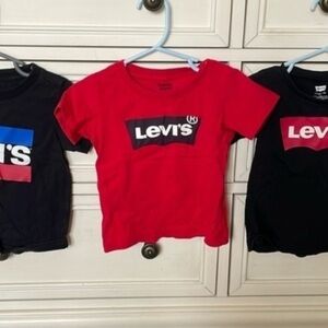 Levi’s 3 Shirts